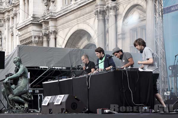 PULPALICIOUS - 2010-08-14 - PARIS - Parvis de l'Hotel de Ville - 